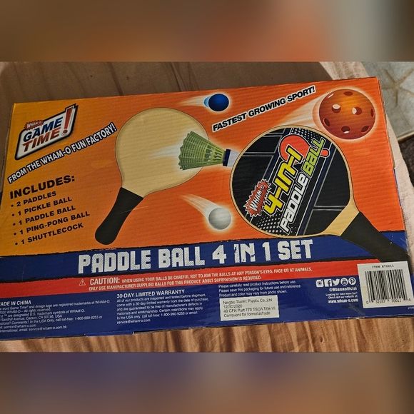 Pickle Ball, Paddle Ball, Ping-pong, Badminton 4 in 1 Game Set New in Box - Picture 2 of 5
